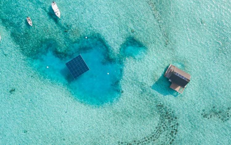 Swimsol – floating solar panels