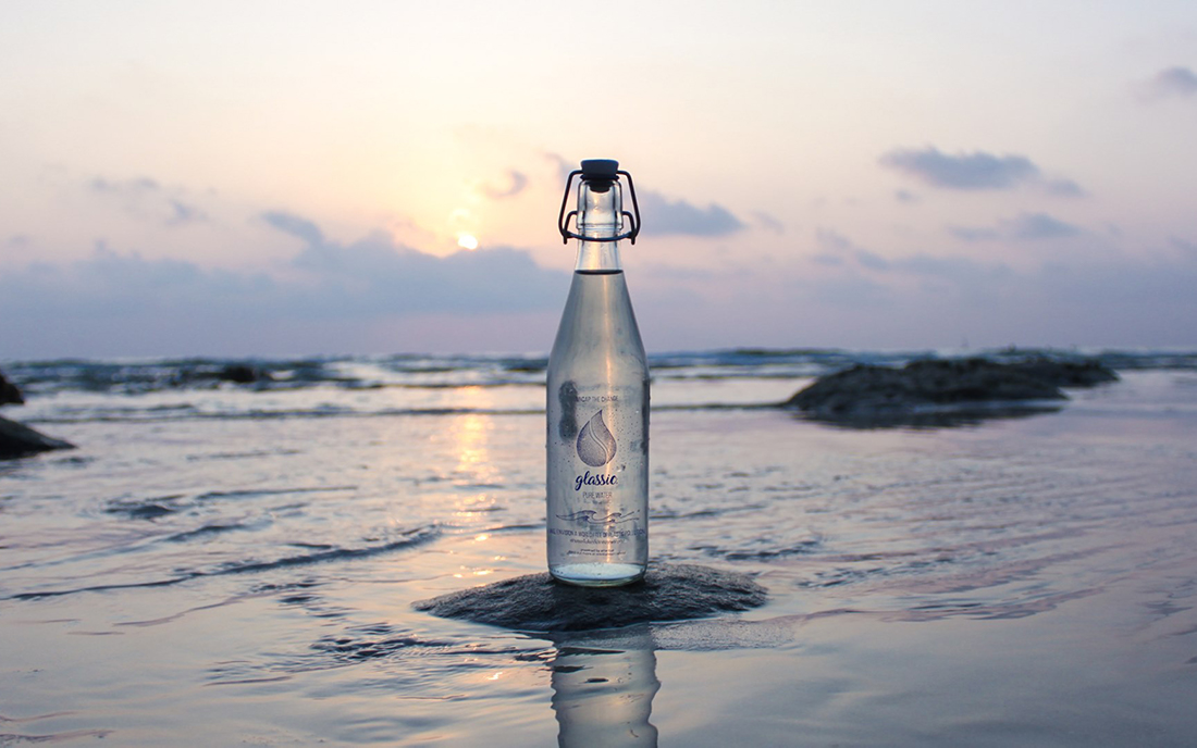 Glassic – Reusable bottles against plastic waste on Thailand’s beaches